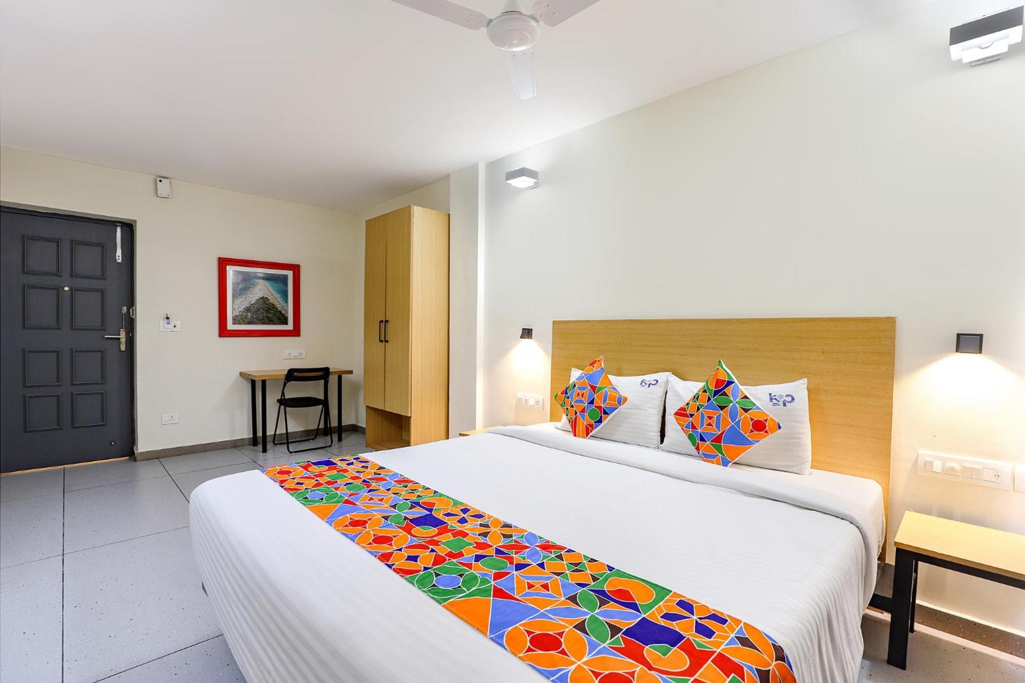 Hotel Fabhotel Kp - Near To Mgr Memorial House Chennai